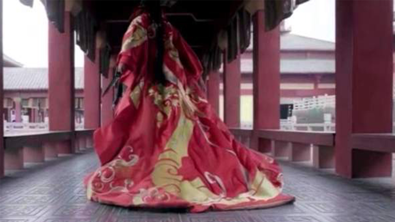古人衣服那么长,不怕弄脏吗?怎么上厕所?
